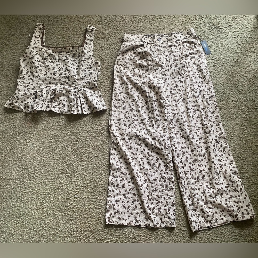 Alice Blue Floral Linen Two-Piece Set Size XL